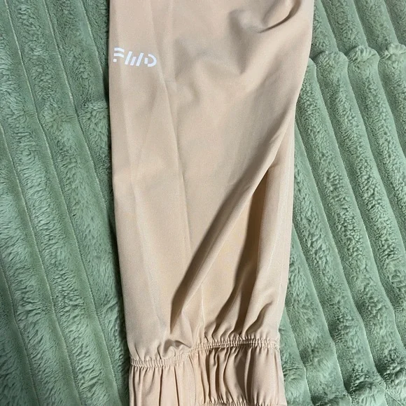 Forward With Design Tan Pants - Picture 6 of 7